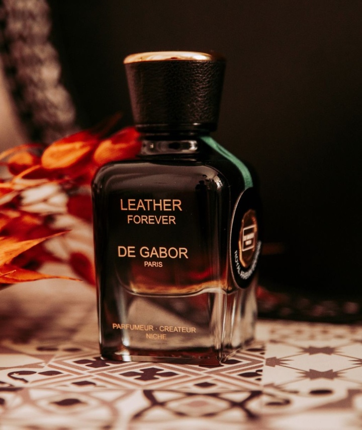 Leather Forever Royal Arabian Edition