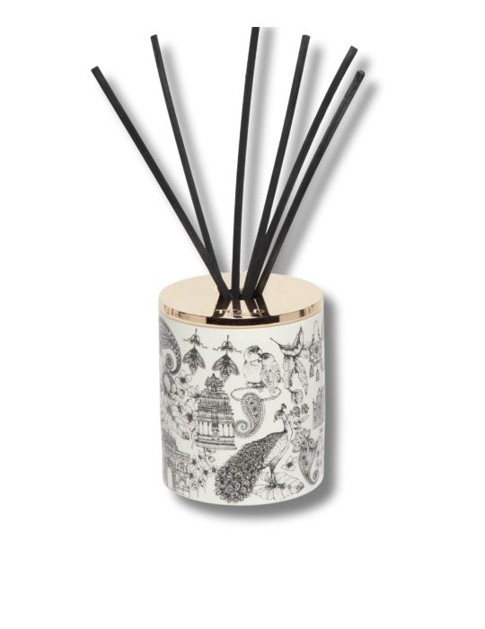 Night Blooms, Indien