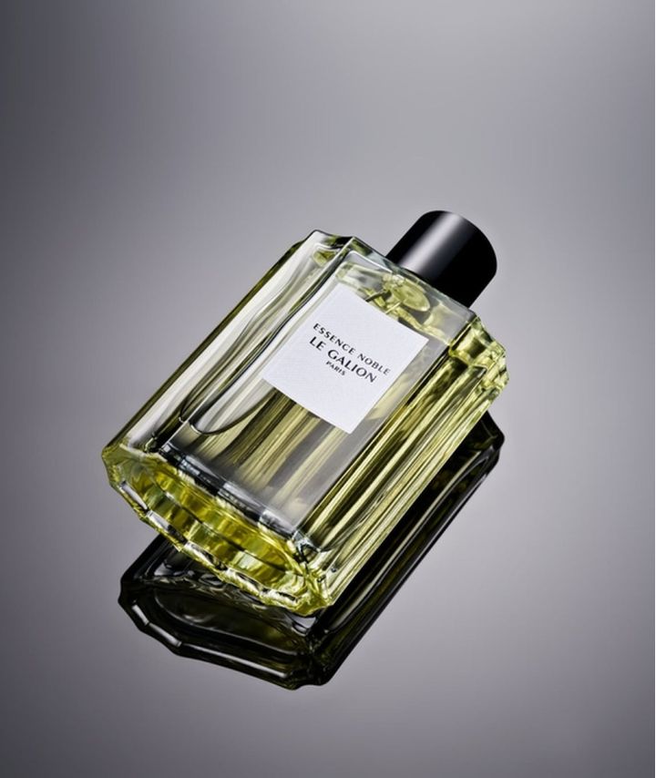 Essence Noble