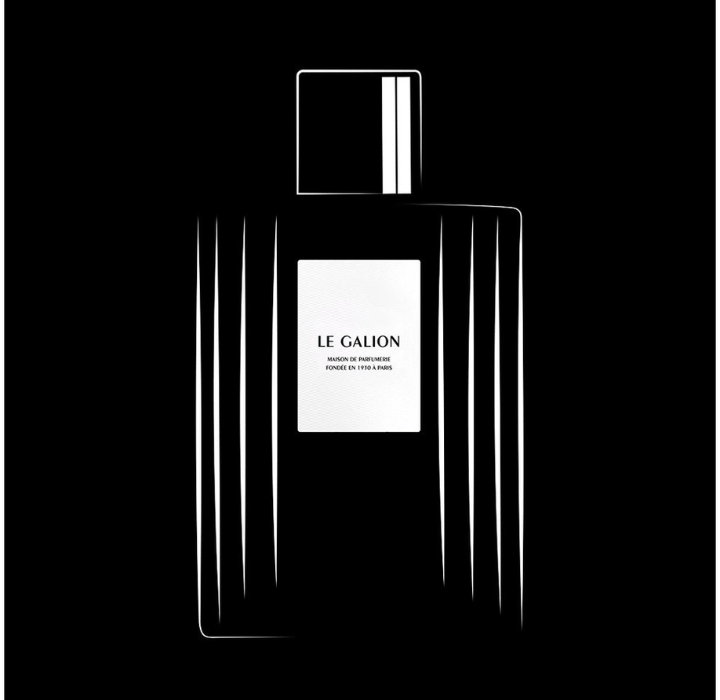 Dessin stylisé au trait blanc sur fond noir du nouveau flacon le Galion