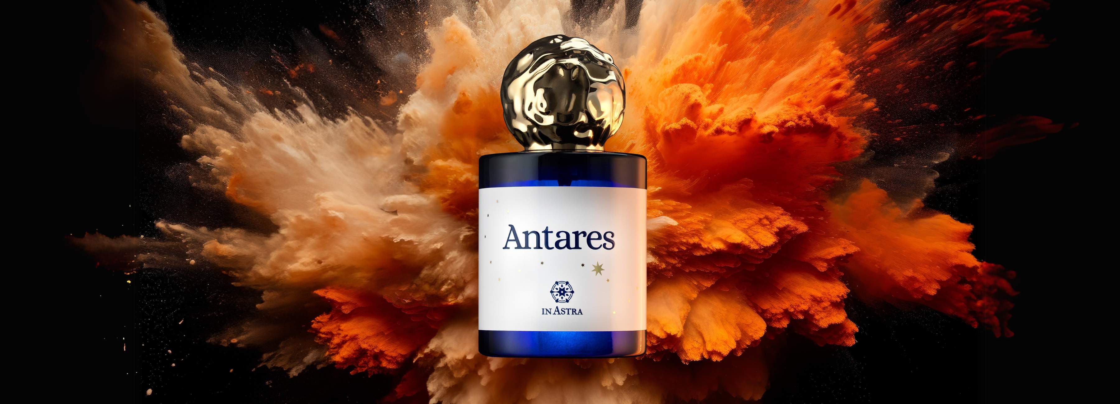 L'image présente un flacon de parfum