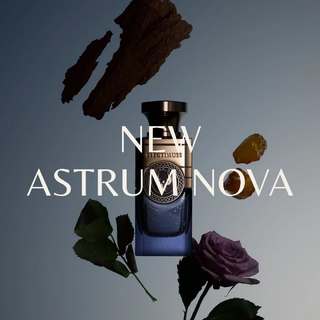 The new Astrum Nova joins the Lustrous collection from Electimuss, a house renowned for its intensely crafted fragrance extracts. Created by perfumer David Chieze, this woody-fruity-musky scent is inspired by an ancient practice in which the cycles of the stars guided sowing and harvesting.

THE EXPERIENCE :
From the very first seconds, Astrum Nova opens with a burst of juicy mango, enhanced by the freshness of citrus fruits – bergamot, lemon and mandarin – and the velvety sweetness of ambrette. The heart reveals powdery iris, osmanthus with apricot accents and vibrant blackcurrant. At the base, oud caresses the skin, mingling with amber, musk, tonka bean and vanilla to offer a sensual and lingering depth.

THE SIGNATURE:
Exploring a fruity and luminous facet of oud, David Chieze has created a high-end fragrance that is both opulent and modern. The use of the ambertonic molecule brings a silky amber warmth, typical of contemporary artistic perfumery.

WHO IS IT FOR?
Astrum Nova will appeal to lovers of woody, fruity fragrances looking for a refined, expressive and long-lasting fragrance. Ideal for niche perfume enthusiasts who appreciate creations with a strong personality.

FRAGRANCE PROFILE:
Olfactory family: woody – fruity – musky
Perfumer: David Chieze
Concentration: perfume extract (pure perfume)
Size: 100 ml
Top notes: mango, ambrette, bergamot, lemon, mandarin
Middle notes: blackcurrant, iris, osmanthus
Base notes: oud, musk, ambertonic, oak moss, tonka bean, vanilla, ambroxan

Available now on SCENTISSIME, with free delivery and returns.
